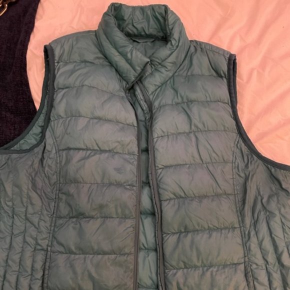 Green Puffer Vest - Picture 1 of 5